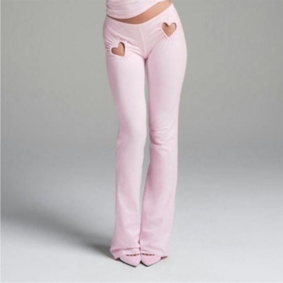 SKIMS Valentines Day Cotton Jersey Heart Cutout Leggings in Pink - Picture 2 of 9